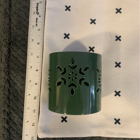 Christmas Decor - Picture 4 of 4